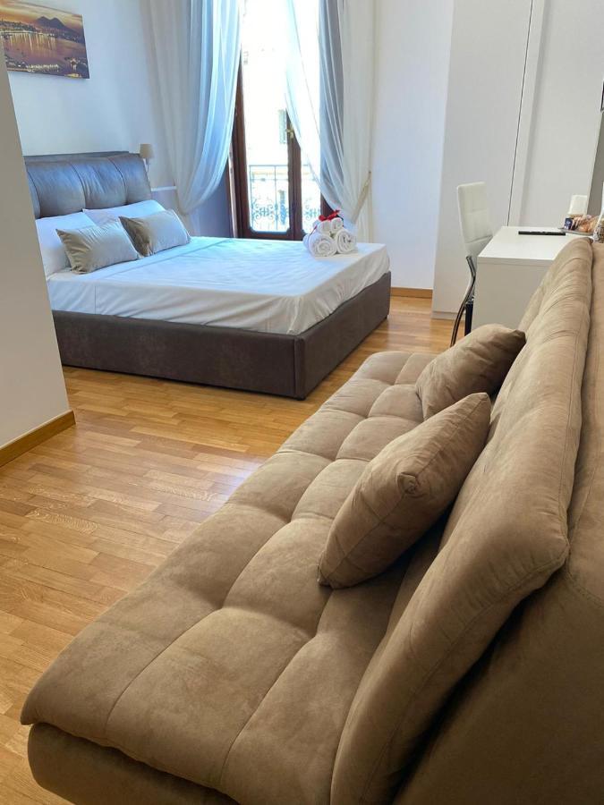 那不勒斯 Residenza San Gennaro酒店 外观 照片