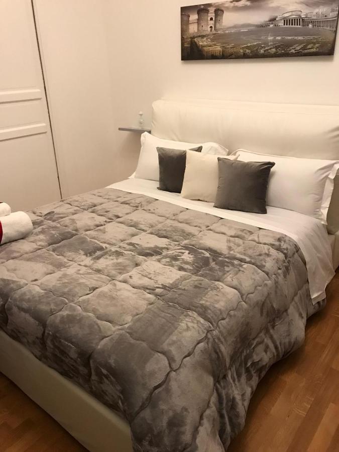 那不勒斯 Residenza San Gennaro酒店 外观 照片